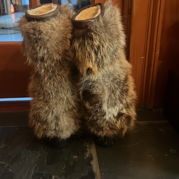 Coyote Fur Boots! Fabulous & Rare!!! - Picture 4 of 13